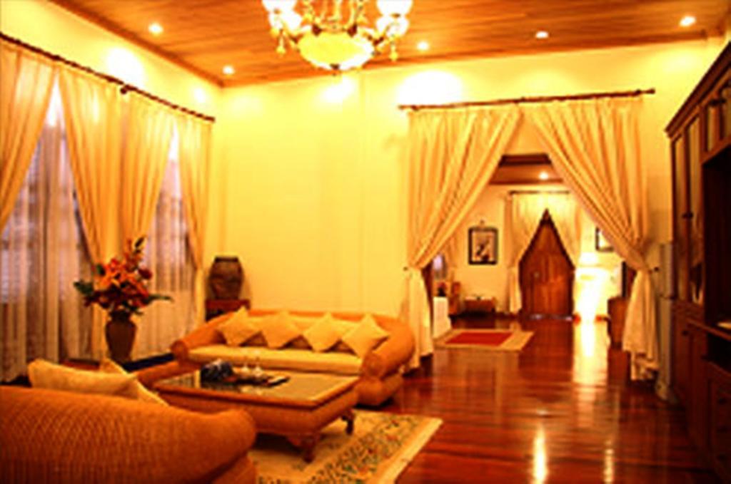 Champasak Palace Hotel Pakse Εξωτερικό φωτογραφία