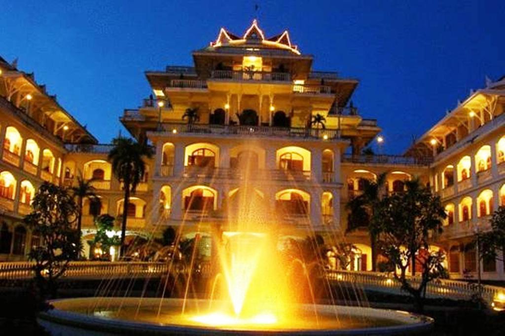Champasak Palace Hotel Pakse Εξωτερικό φωτογραφία